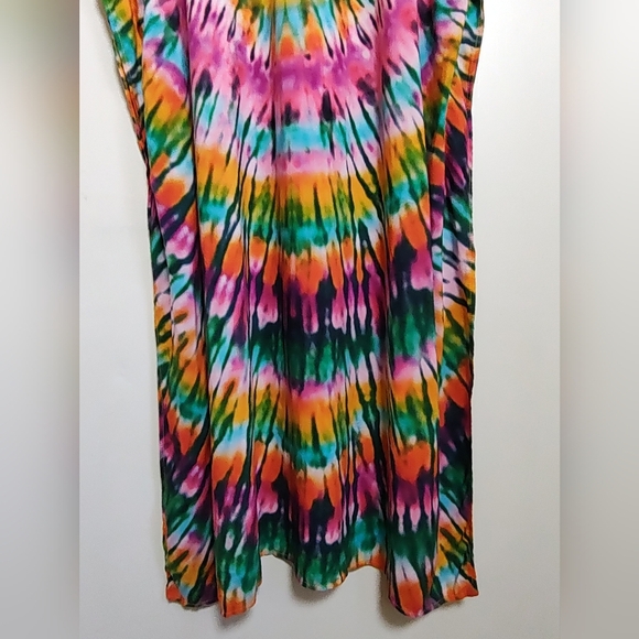 Viscose Heart Tie Dye Vneck Cover Up - Picture 7 of 8